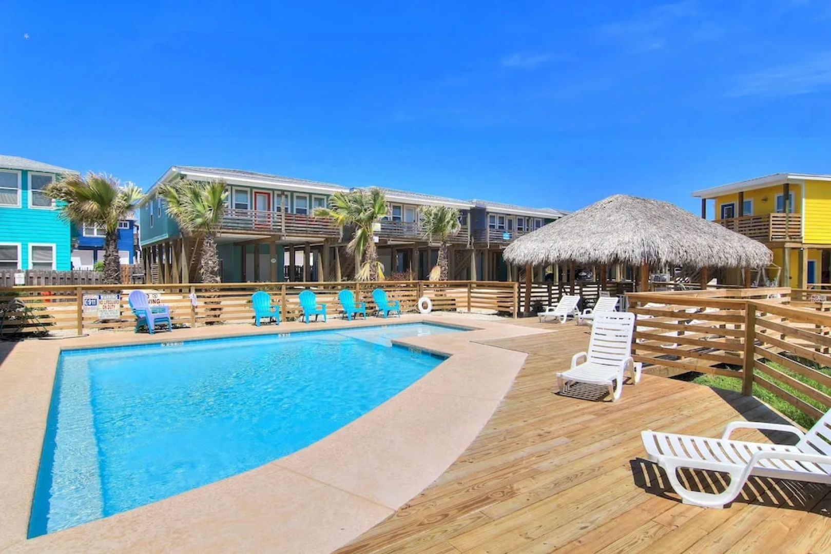 Beach Buzz 4 Bedrooms 3 Bathrooms Home