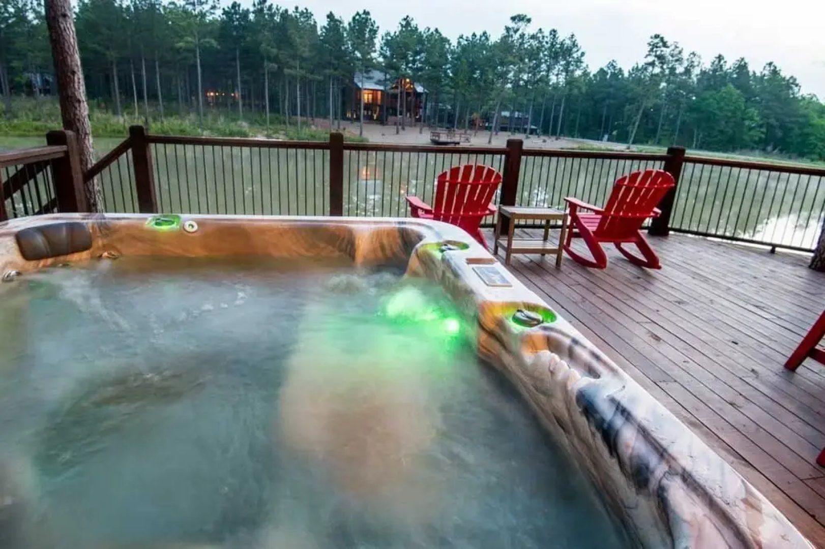 Stars On The Water Lodge - 4 Br Cabin
