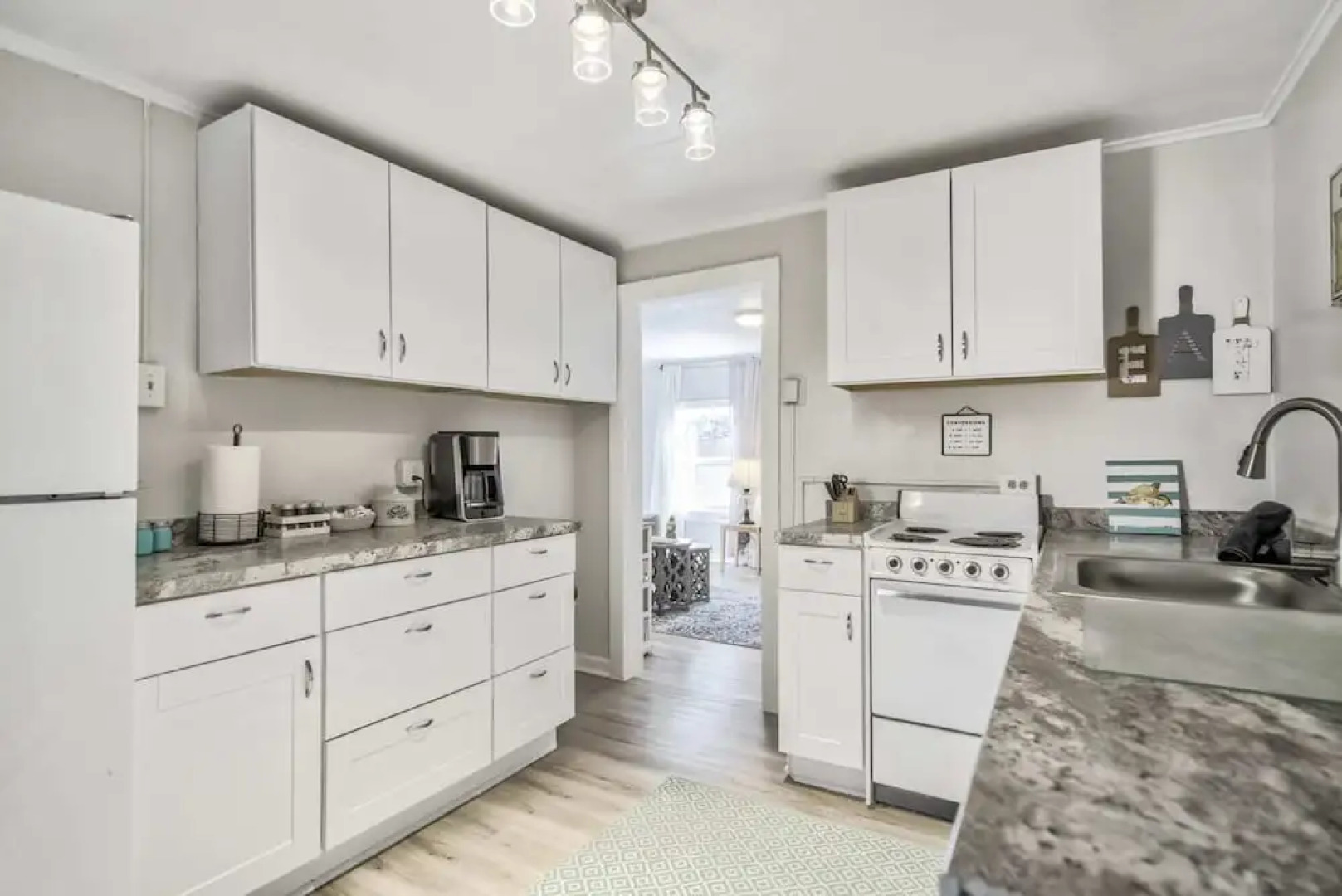 3BR Mountain Escapeat The Base Of Pikes Peakfamily Friendly