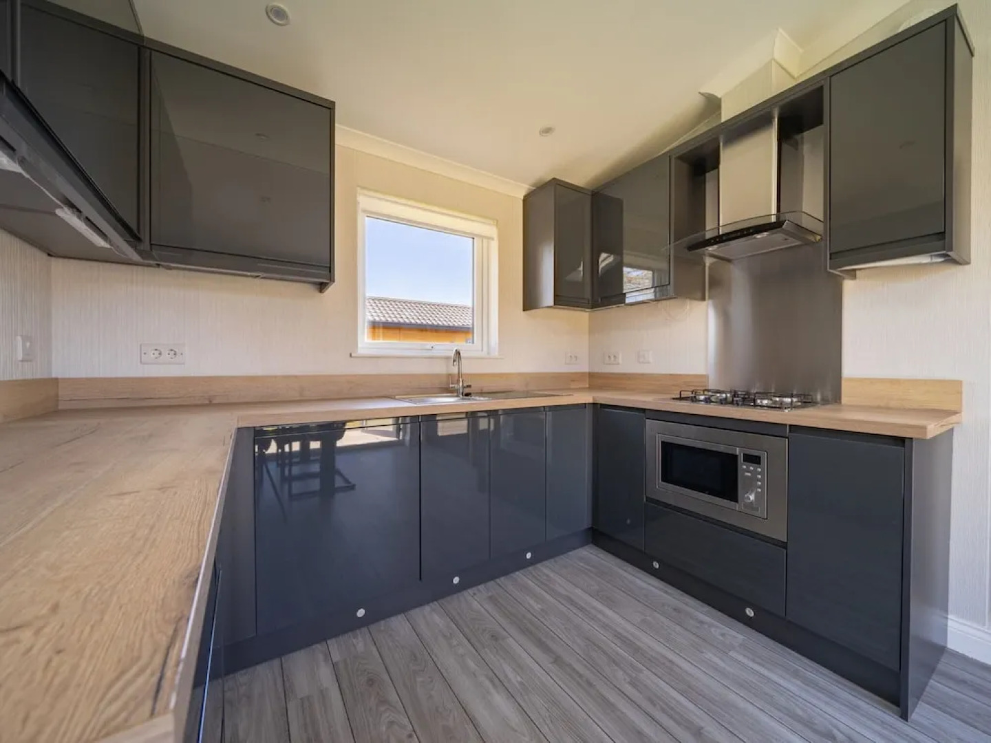 Well-kept Chalet not far From the Biesbosch