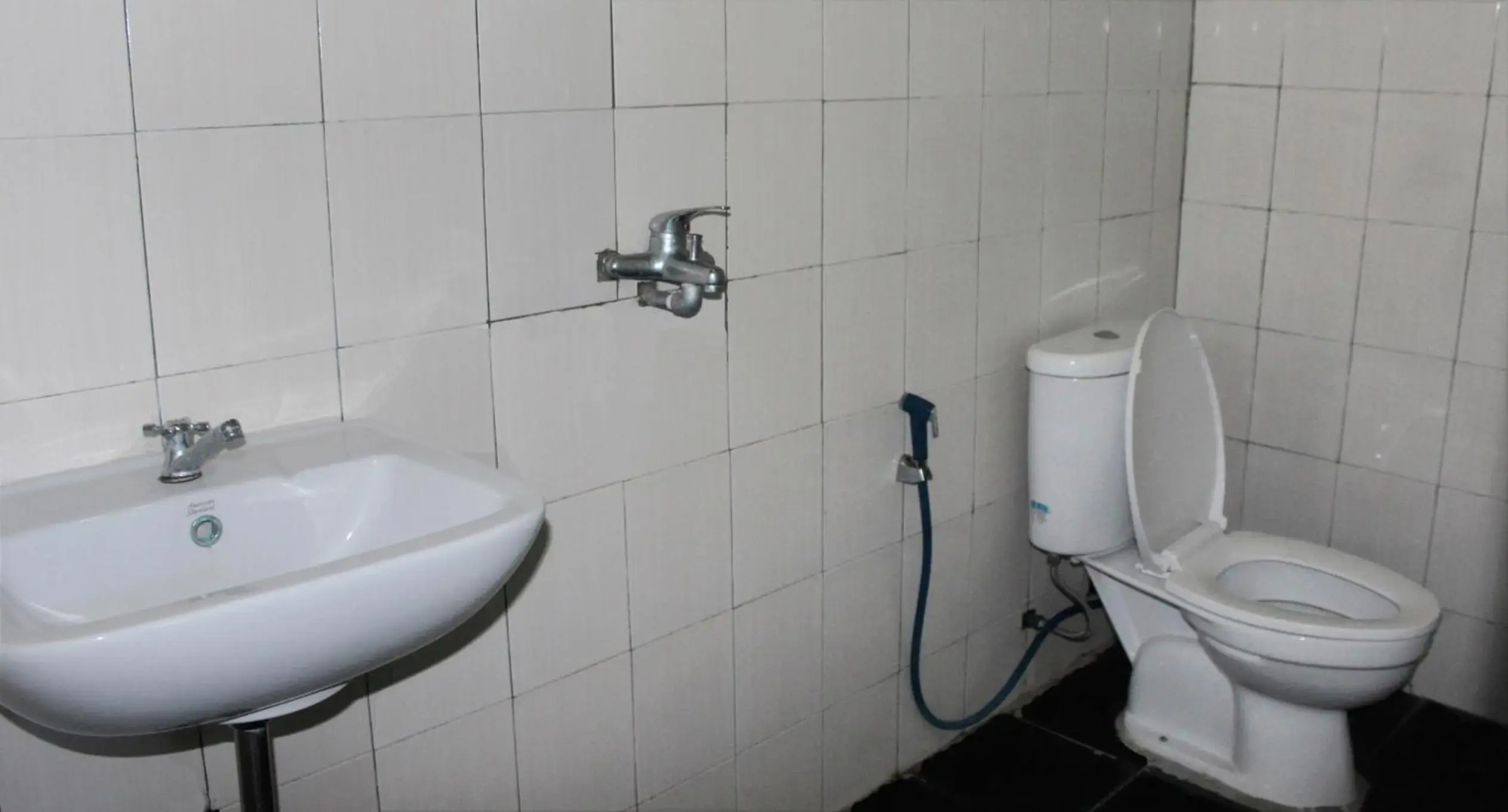FX 72 Ruteng Hotel