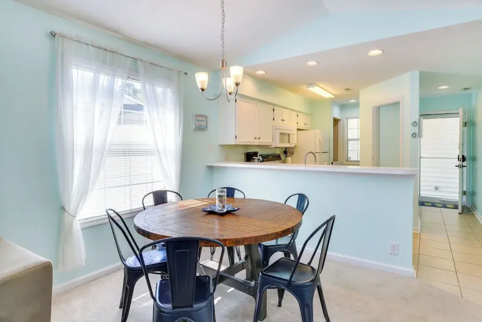 Community Perks & Golf Course Views: Longs Condo