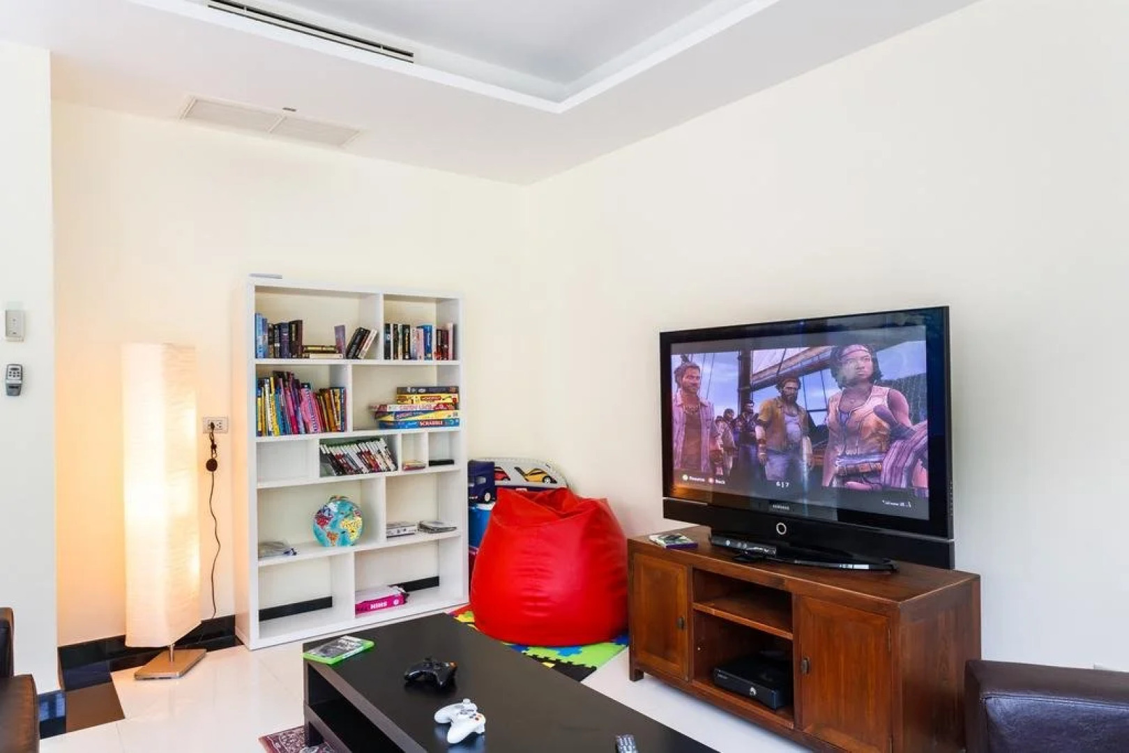 Kyerra Villa by Lofty