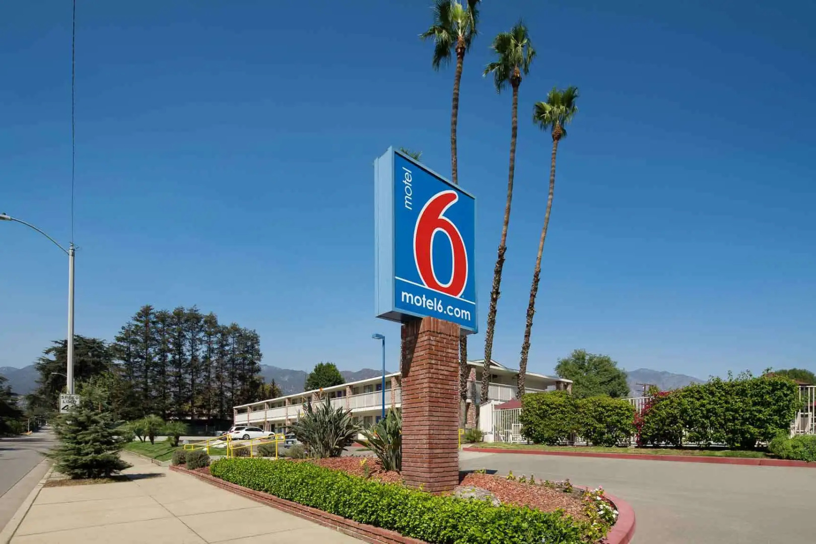 Motel 6 Arcadia, CA - Los Angeles - Pasadena Area