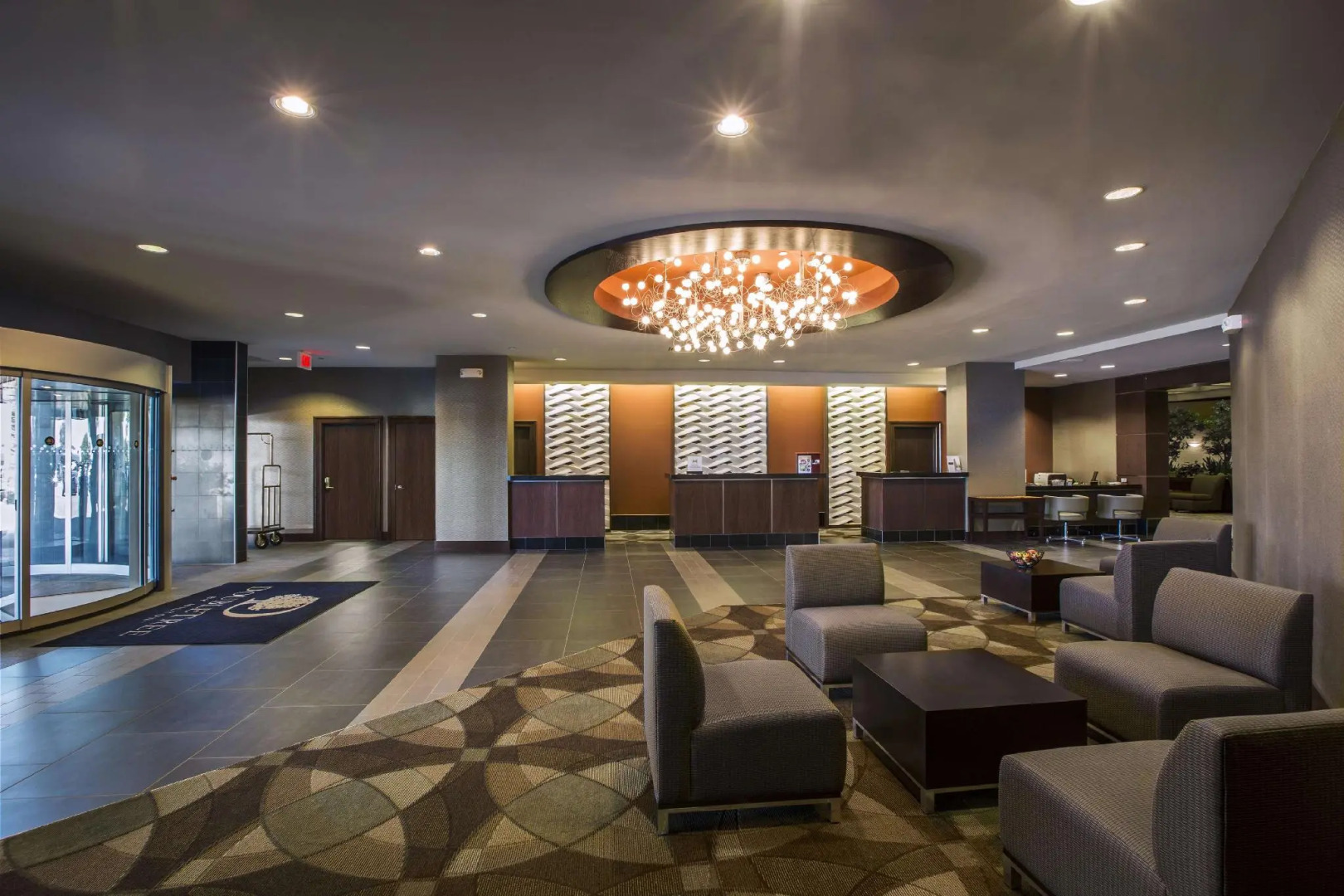 DoubleTree by Hilton Hotel Wichita Airport