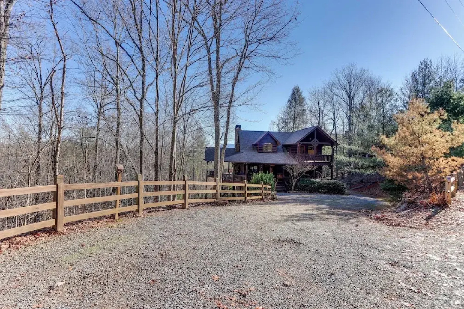 Ellijay Hideaway w/ Hot Tub, Views & Game Room!