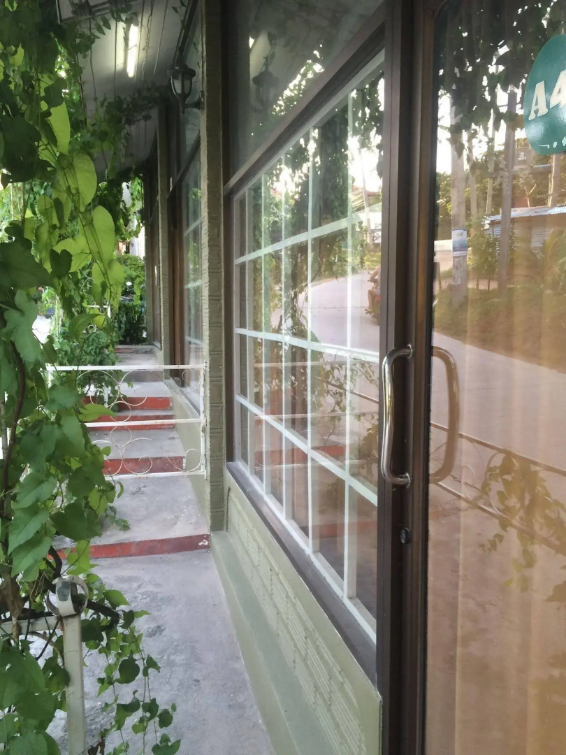 Supreeya Guesthouse - Hostel