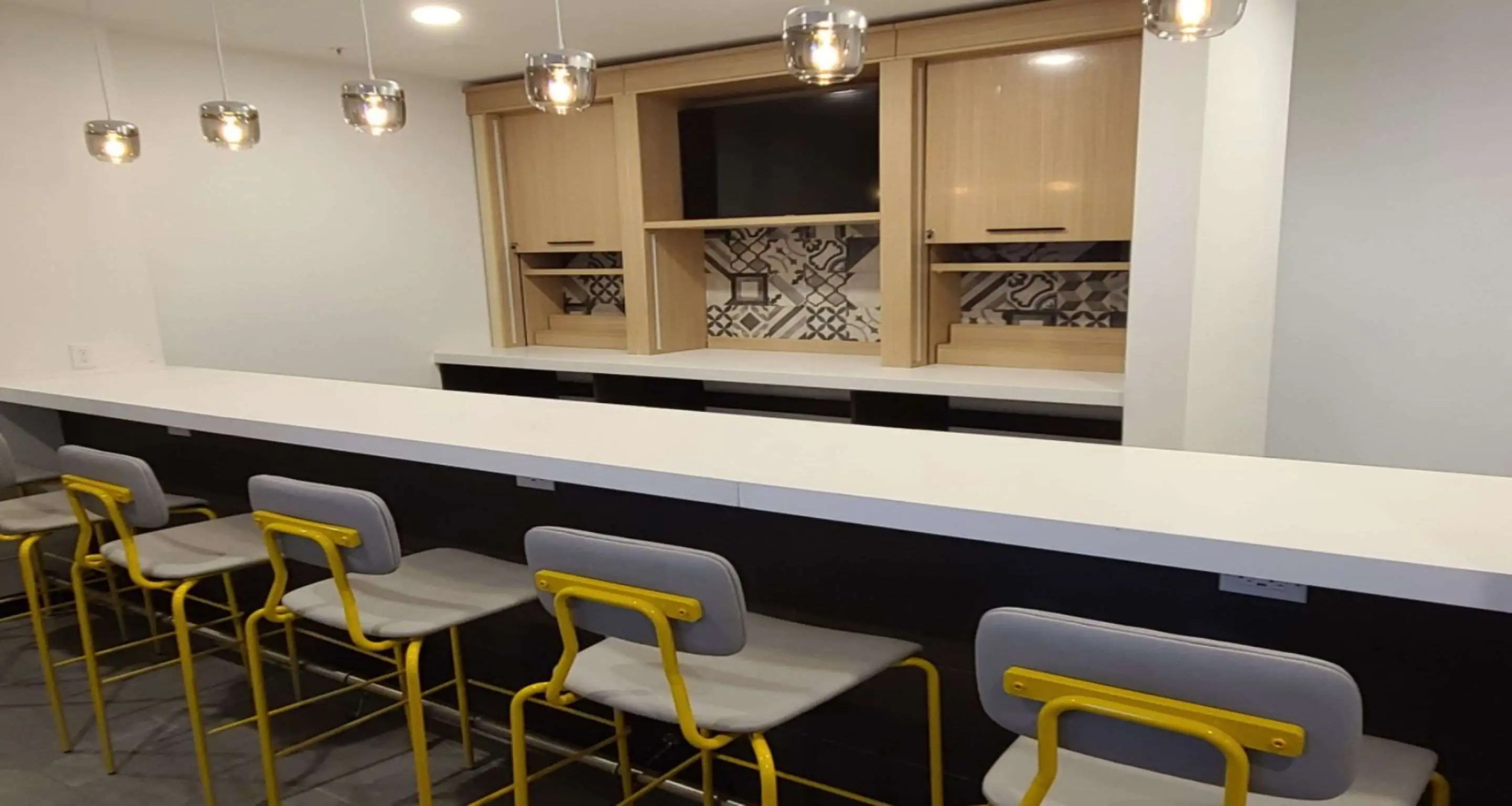 Holiday Inn Express WATERTOWN