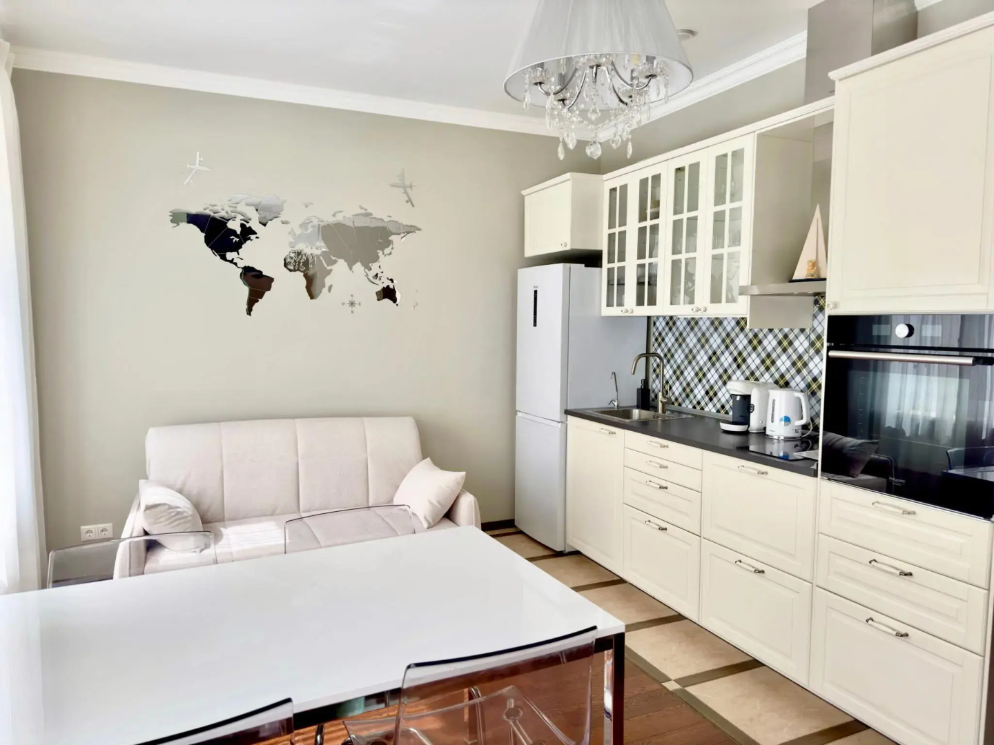 Pushkin Apartments (Пушкин апартаменты)