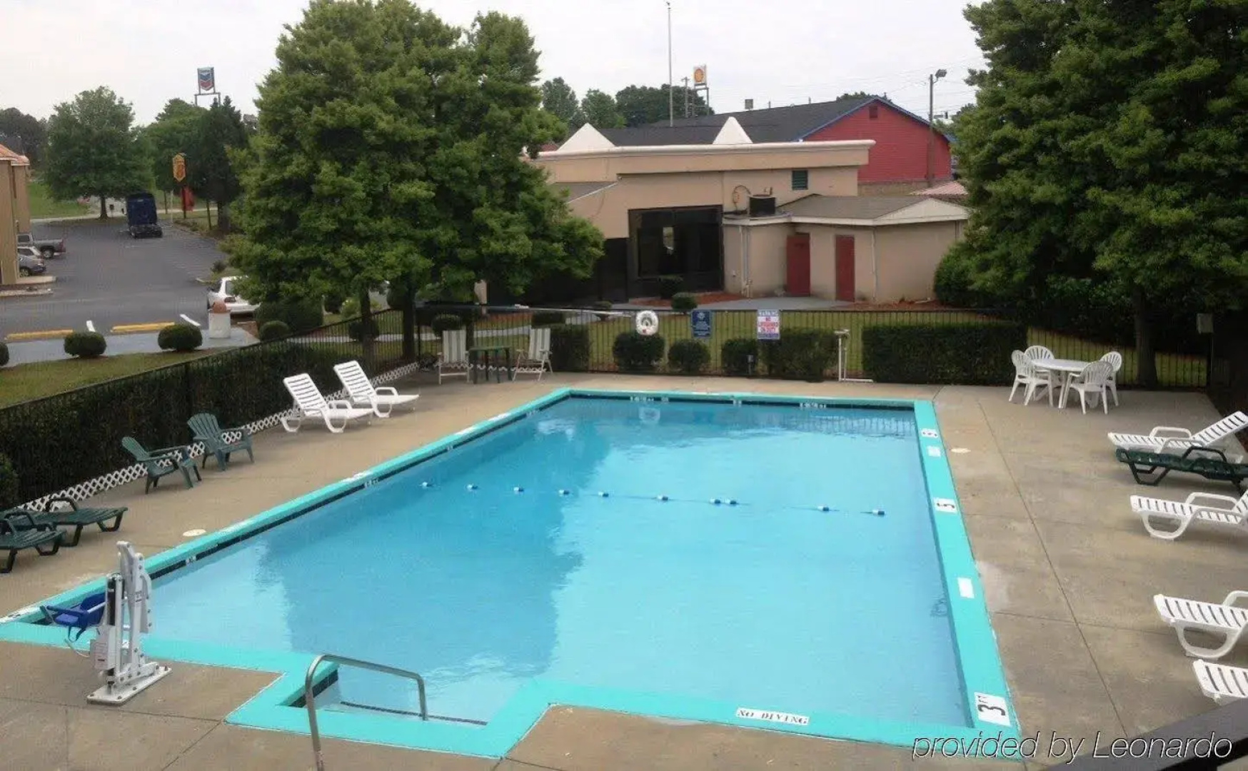 Red Roof Inn Atlanta - Suwanee/ Mall of Georgia