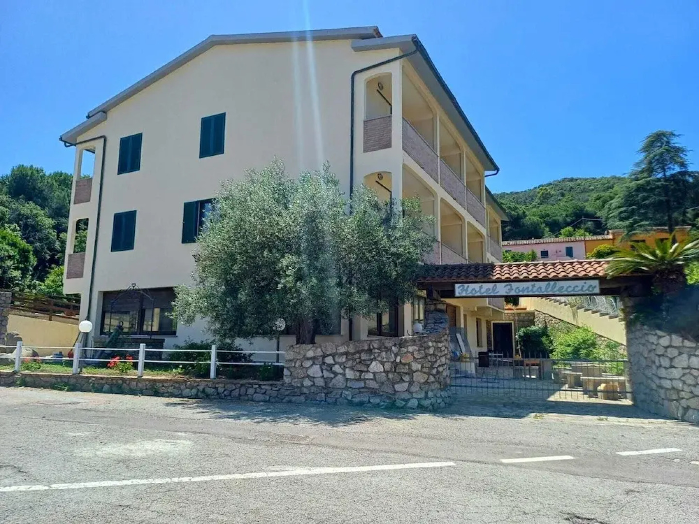 Hotel Fontalleccio