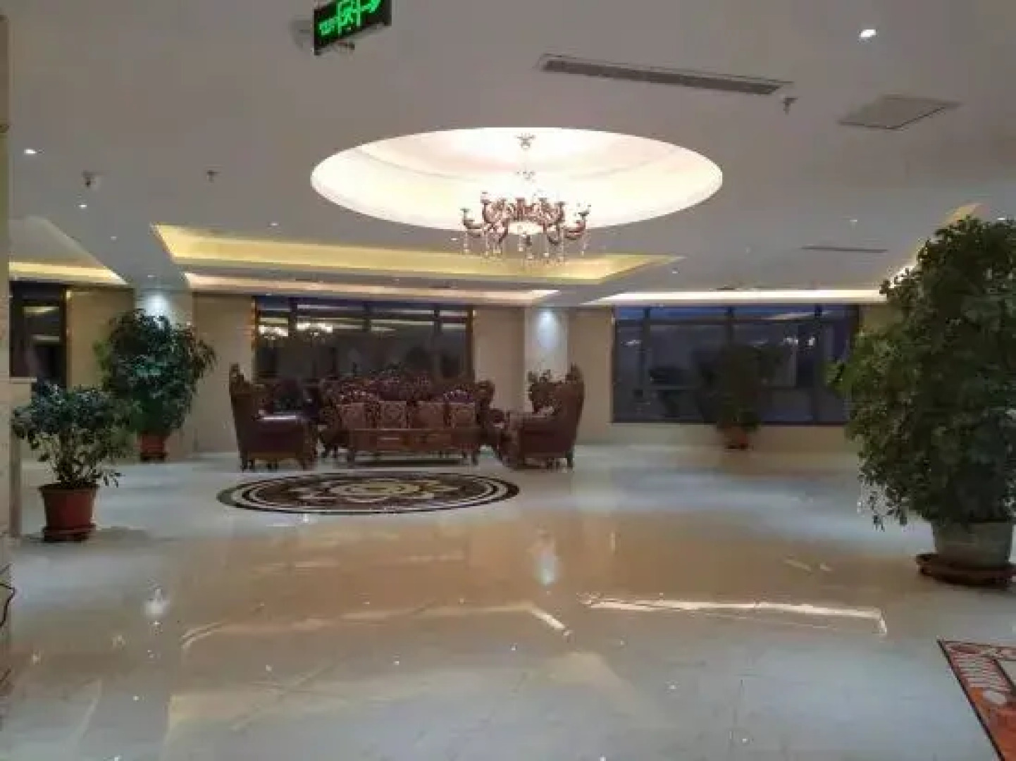 San Yi Grand Hotel