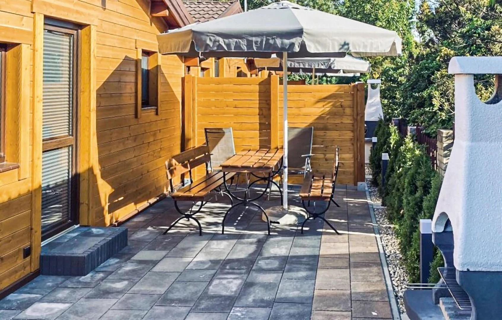 Beautiful Home in Sianozety With 2 Bedrooms