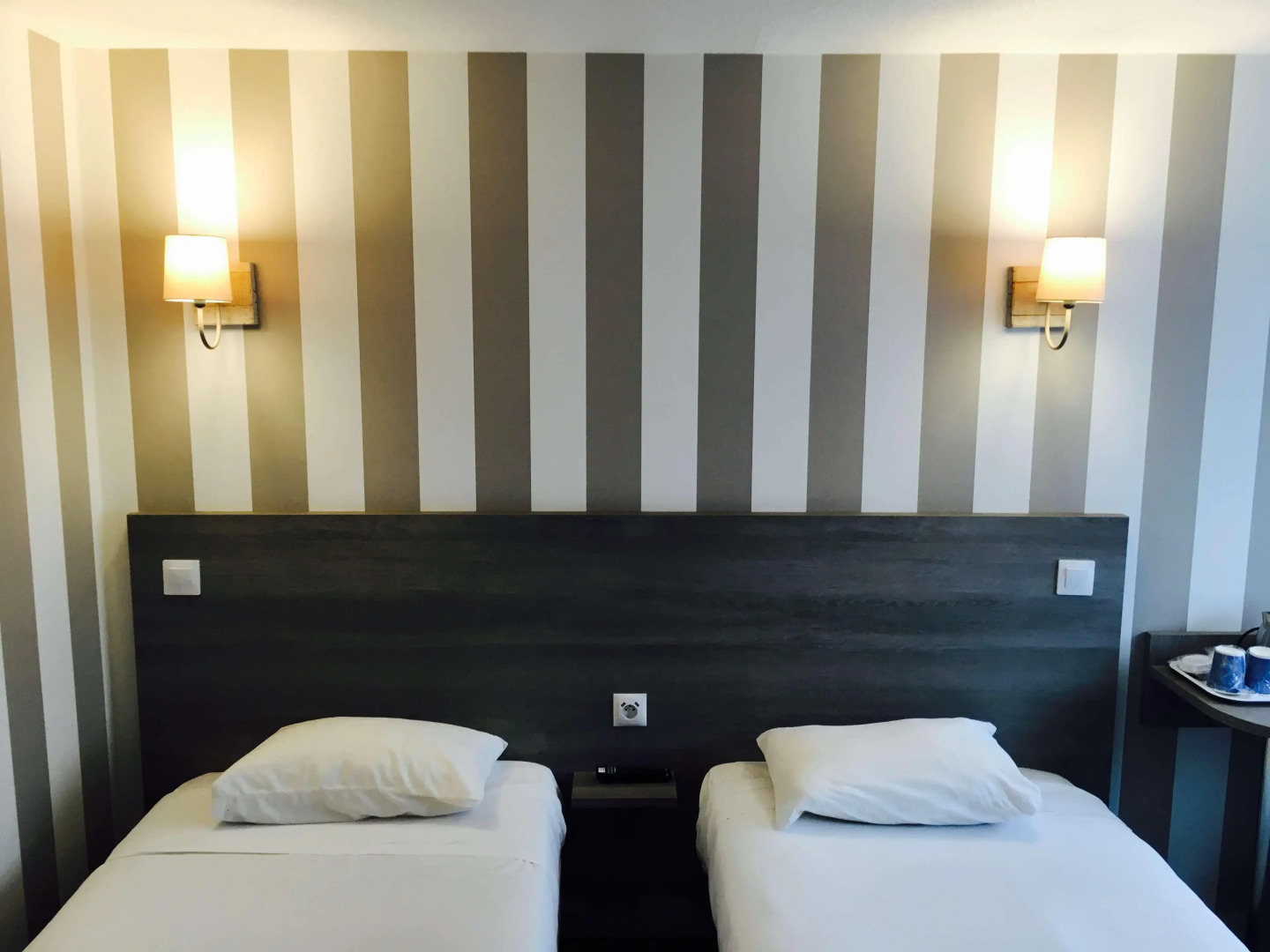 KYRIAD VALENCIENNES SUD – Rouvignies