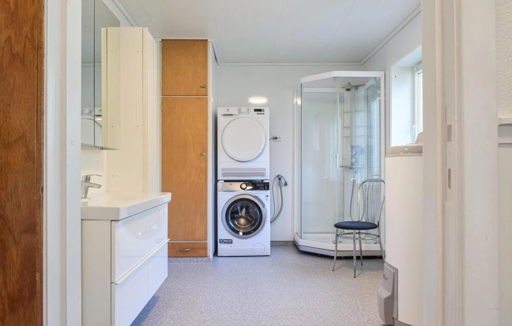 Awesome Home in Hauge i Dalane With 5 Bedrooms and Wifi