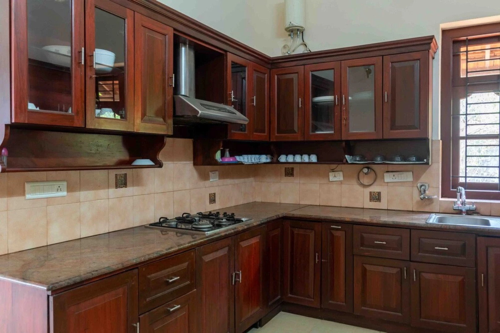 Crystal Homestay by Vista Rooms