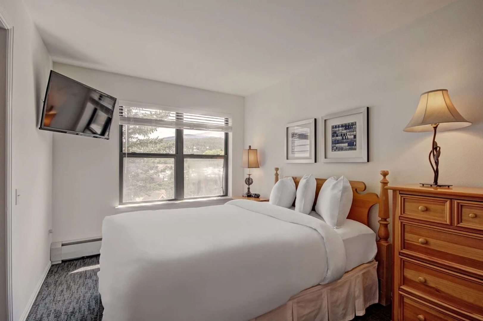 Perfectly Located 2 Story 2br 2ba Close To Lifts + Downtown 1 Bedroom Condo by RedAwning