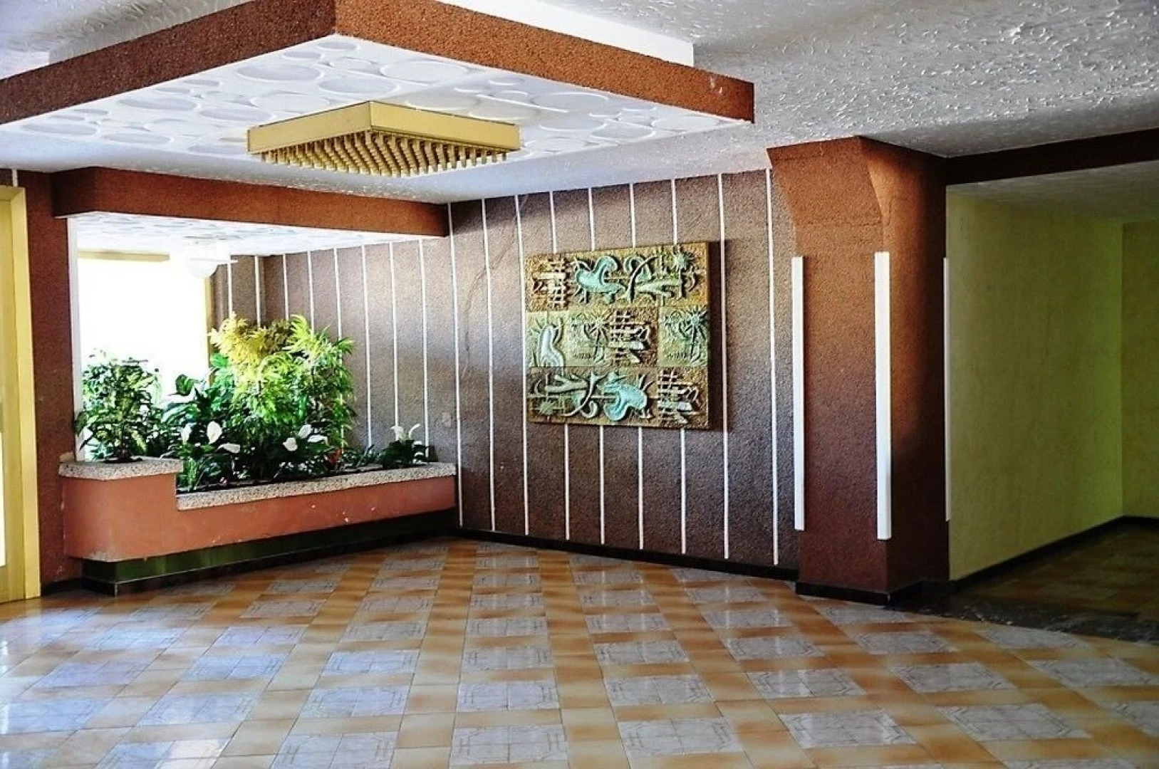 Suitur Apartment With Pool And Tennis Court