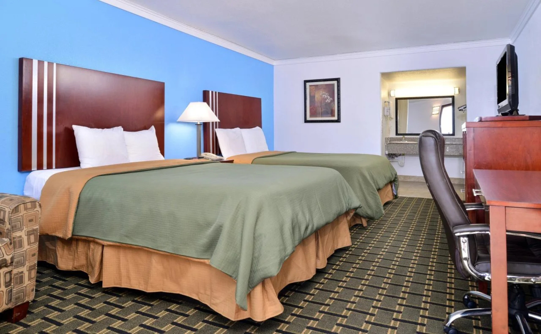 Executive Inn