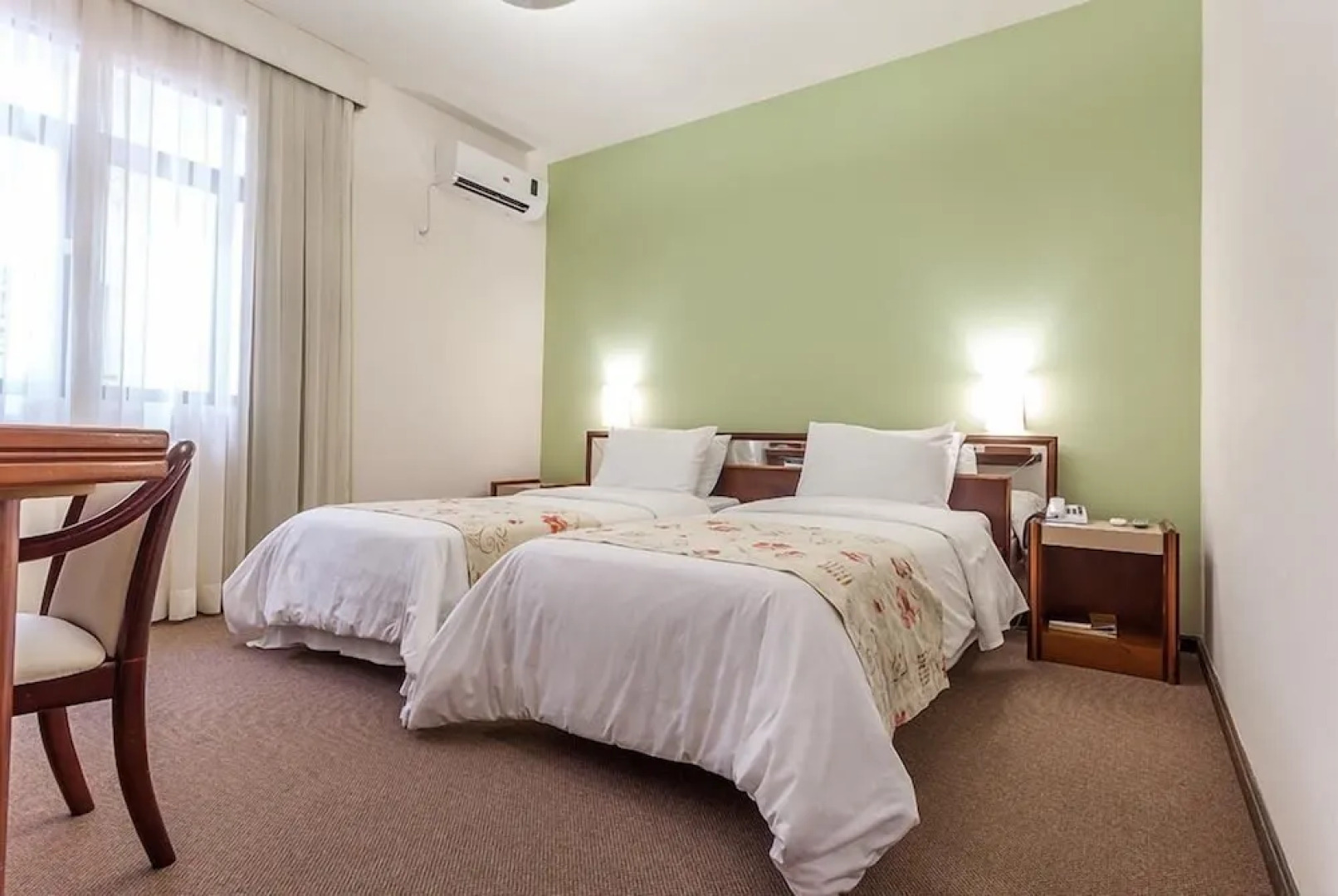 Monthez Hotel & Eventos