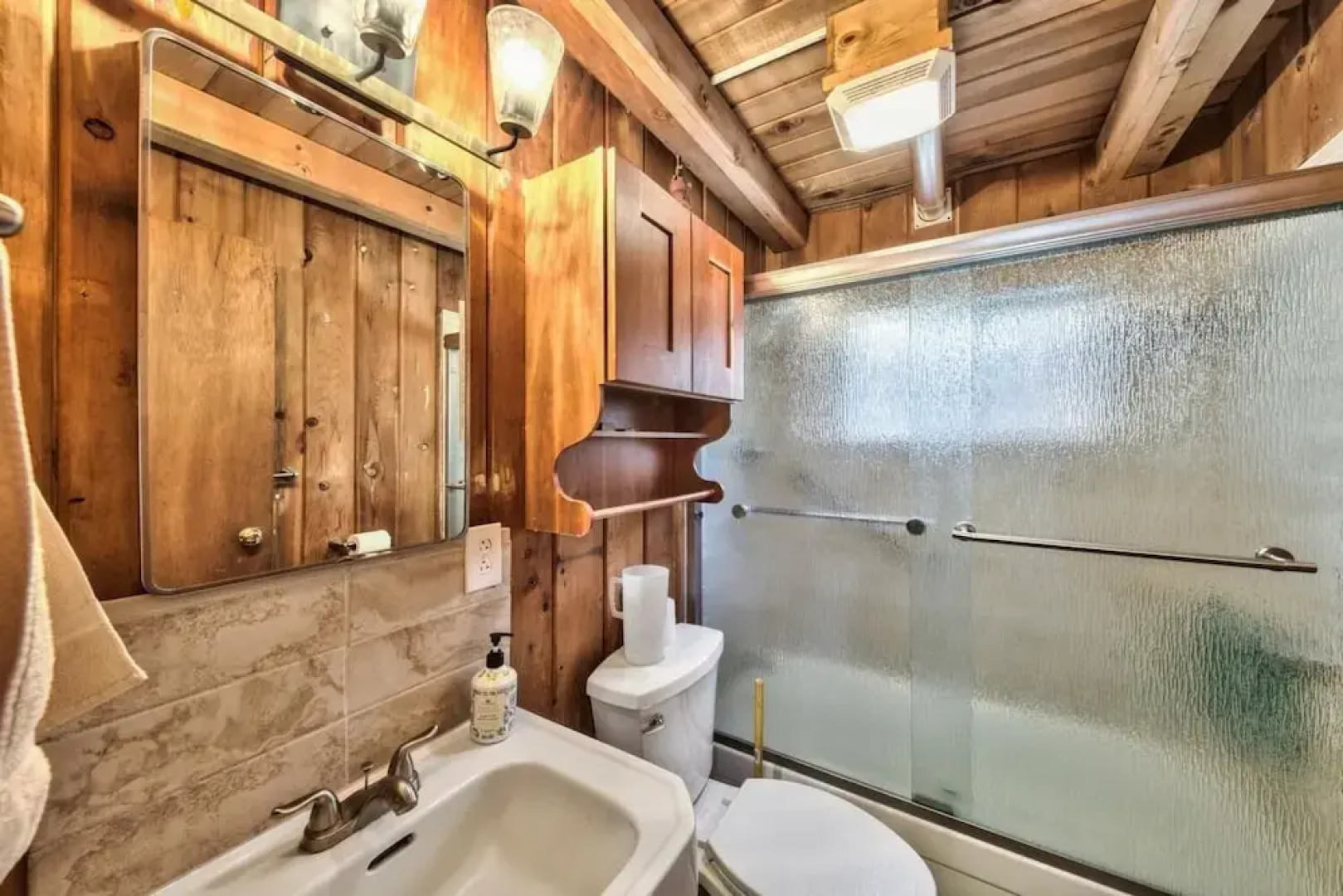 Hank Monk Chalet by RedAwning