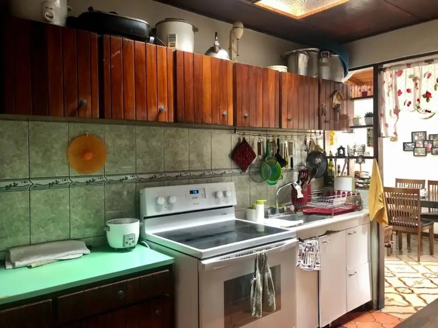 Mama Tica Guest House