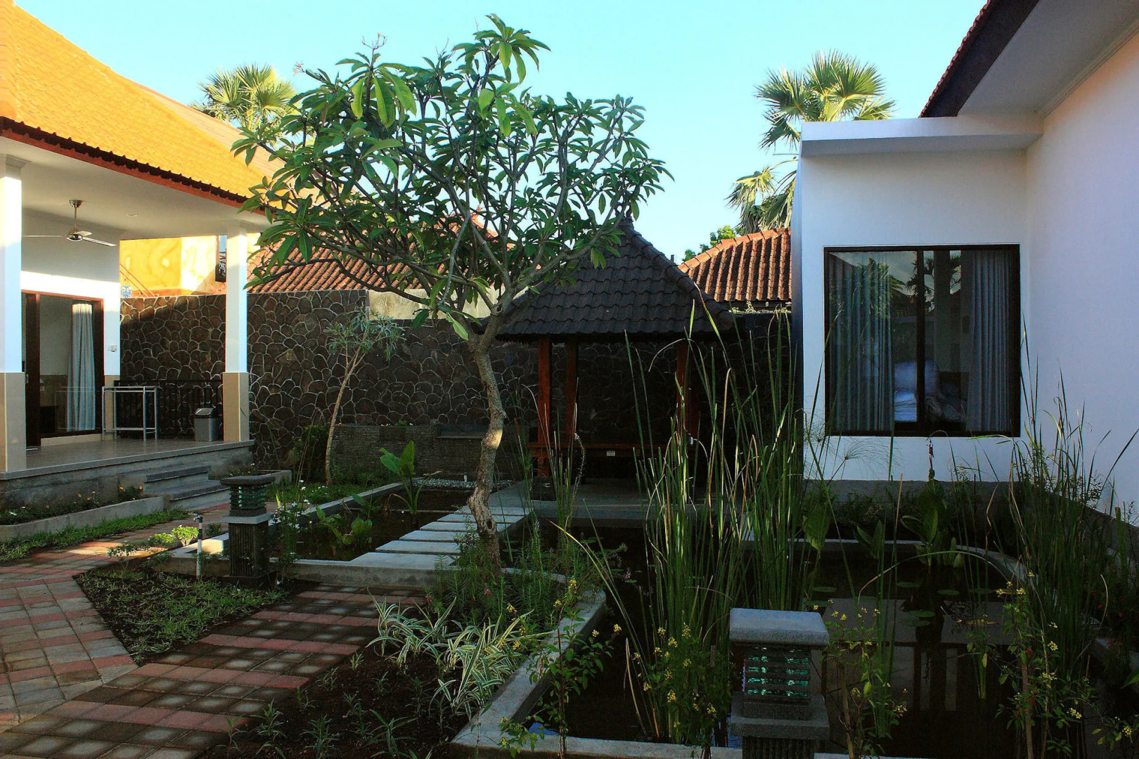 Tulamben Dive Resort