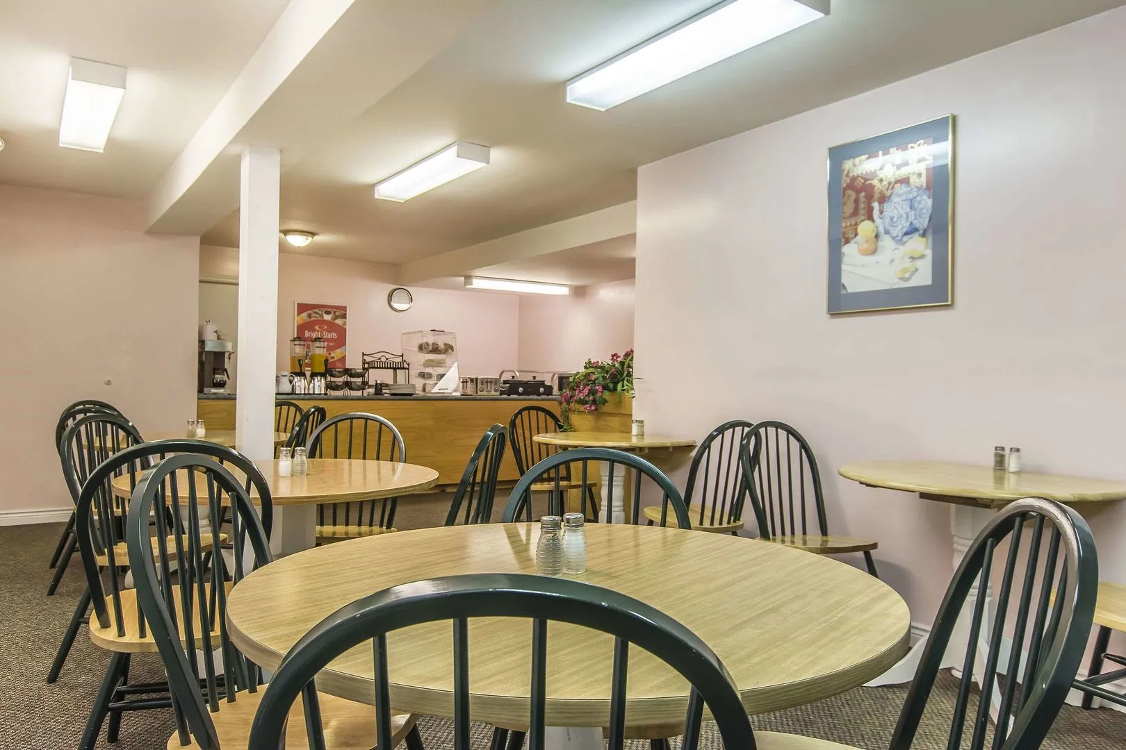 Econo Lodge & Suites Saint John