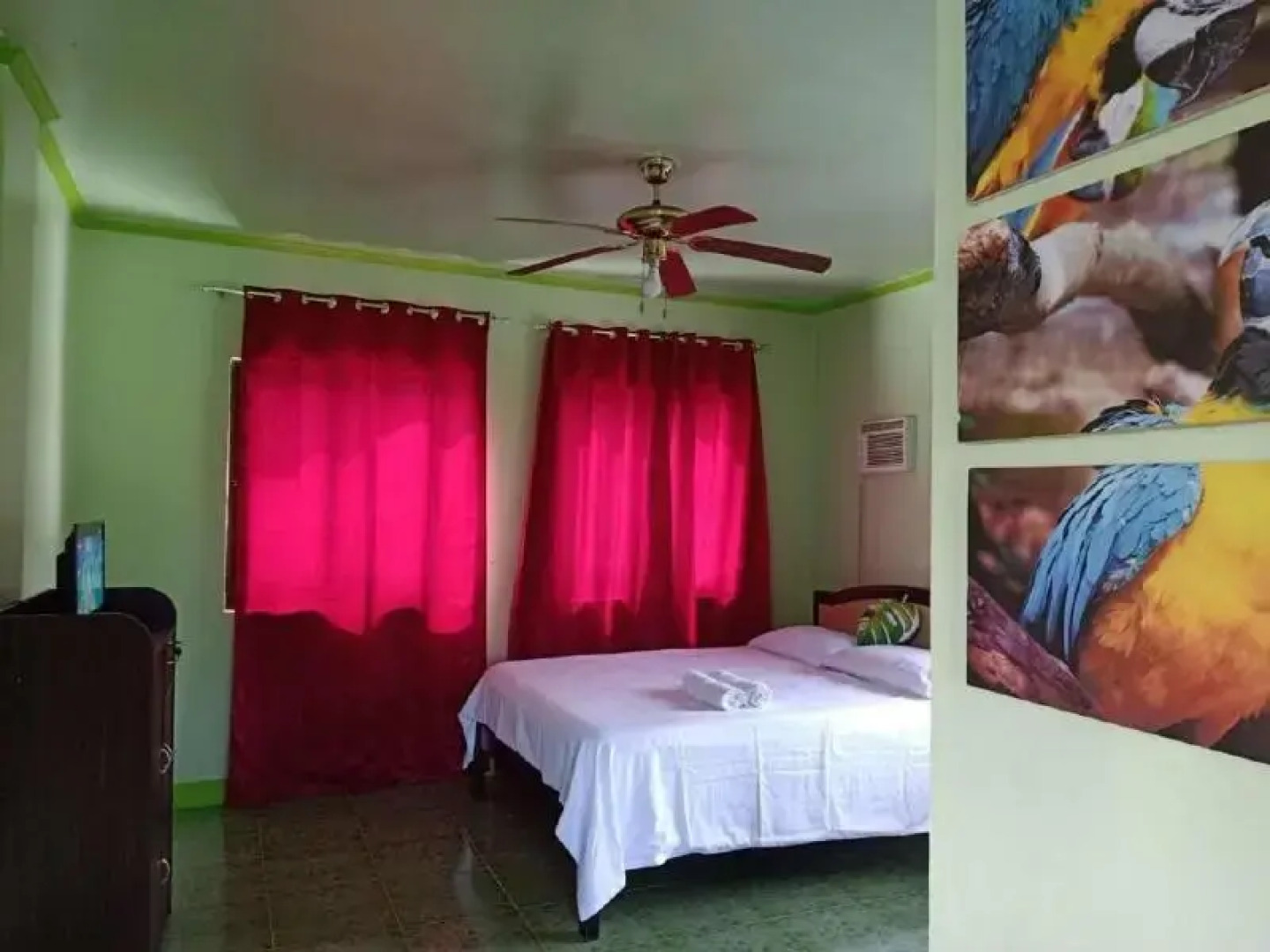 RedDoorz @ Garcia Hernandez Bohol