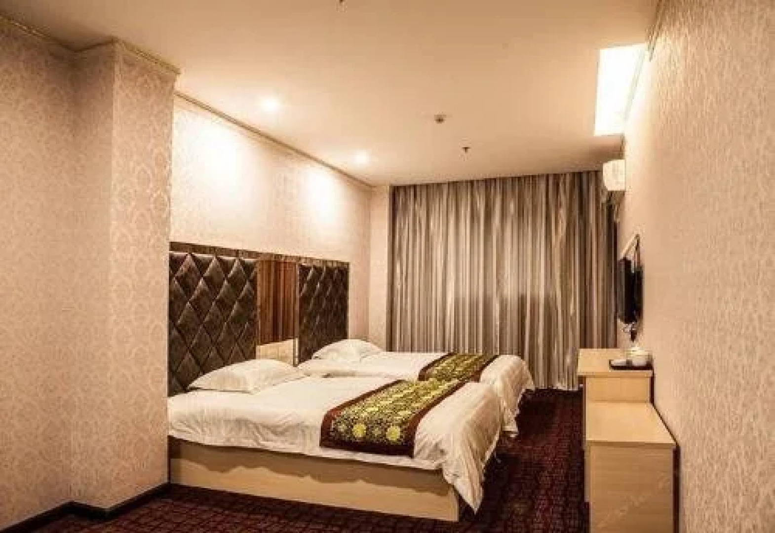 Wudangshan Jianpuzhai Hotel