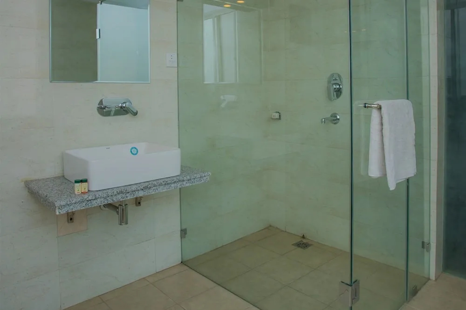 OYO 235 Hotel Goodwill