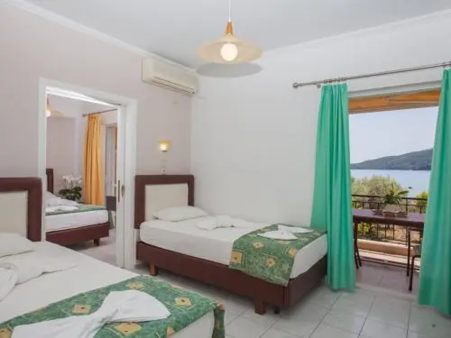 Dimosthenis Apartments