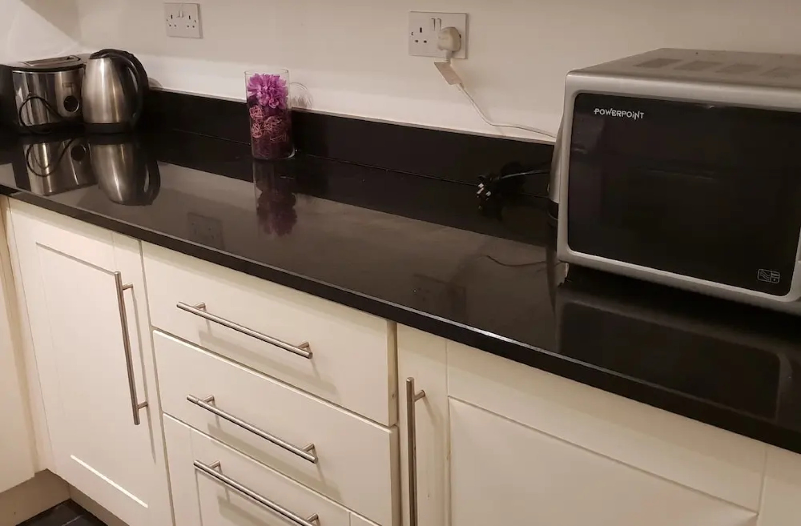 Bishops Quay Apartment