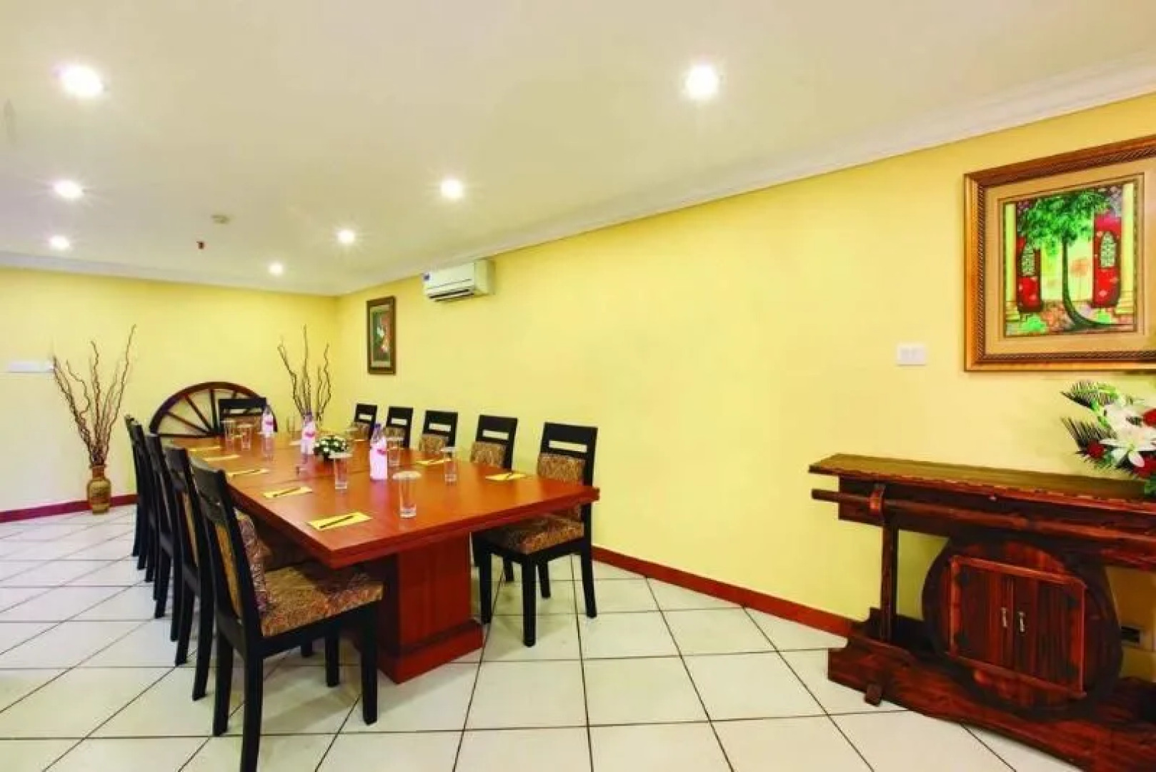 Emarald Hotel Cochin