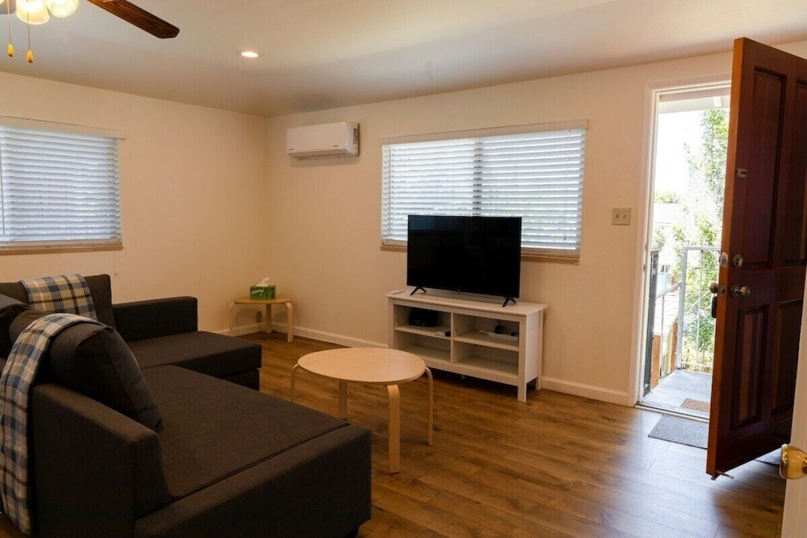 Peaceful 1-bedroom in South Bay