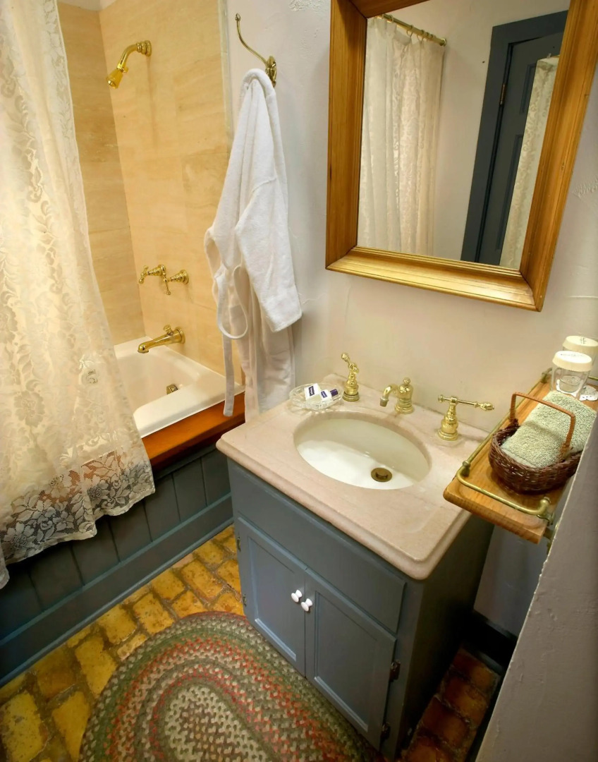 Washington House Inn