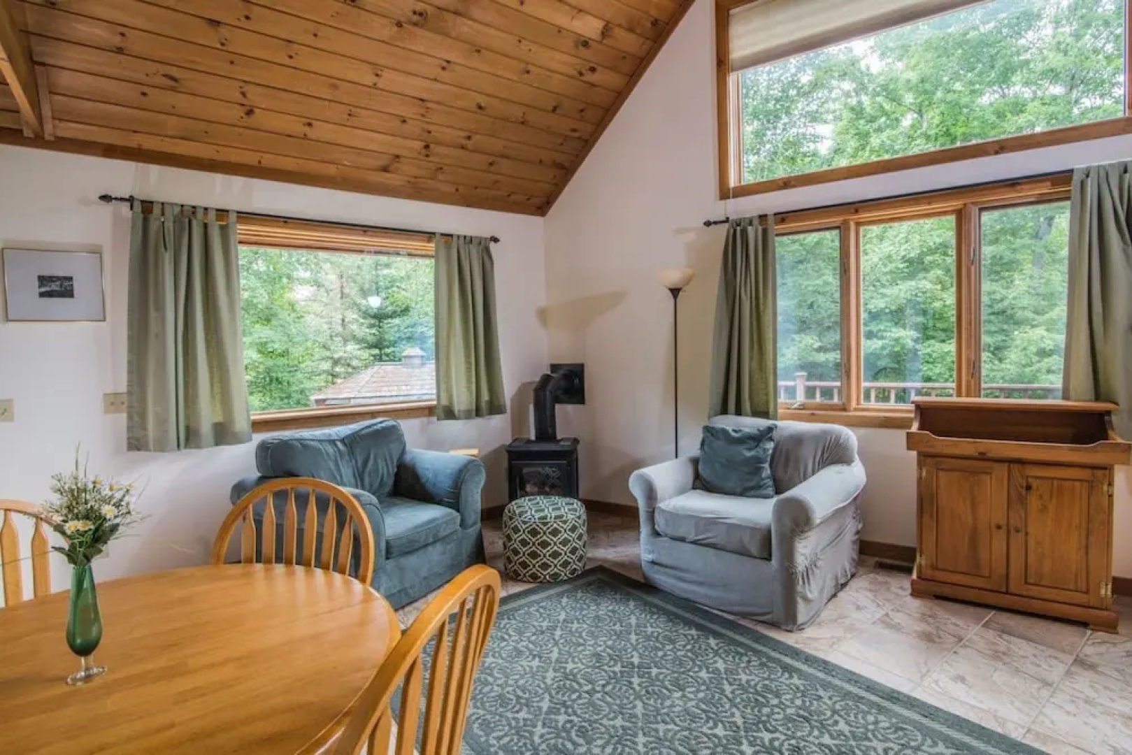 Cottage in the Woods
