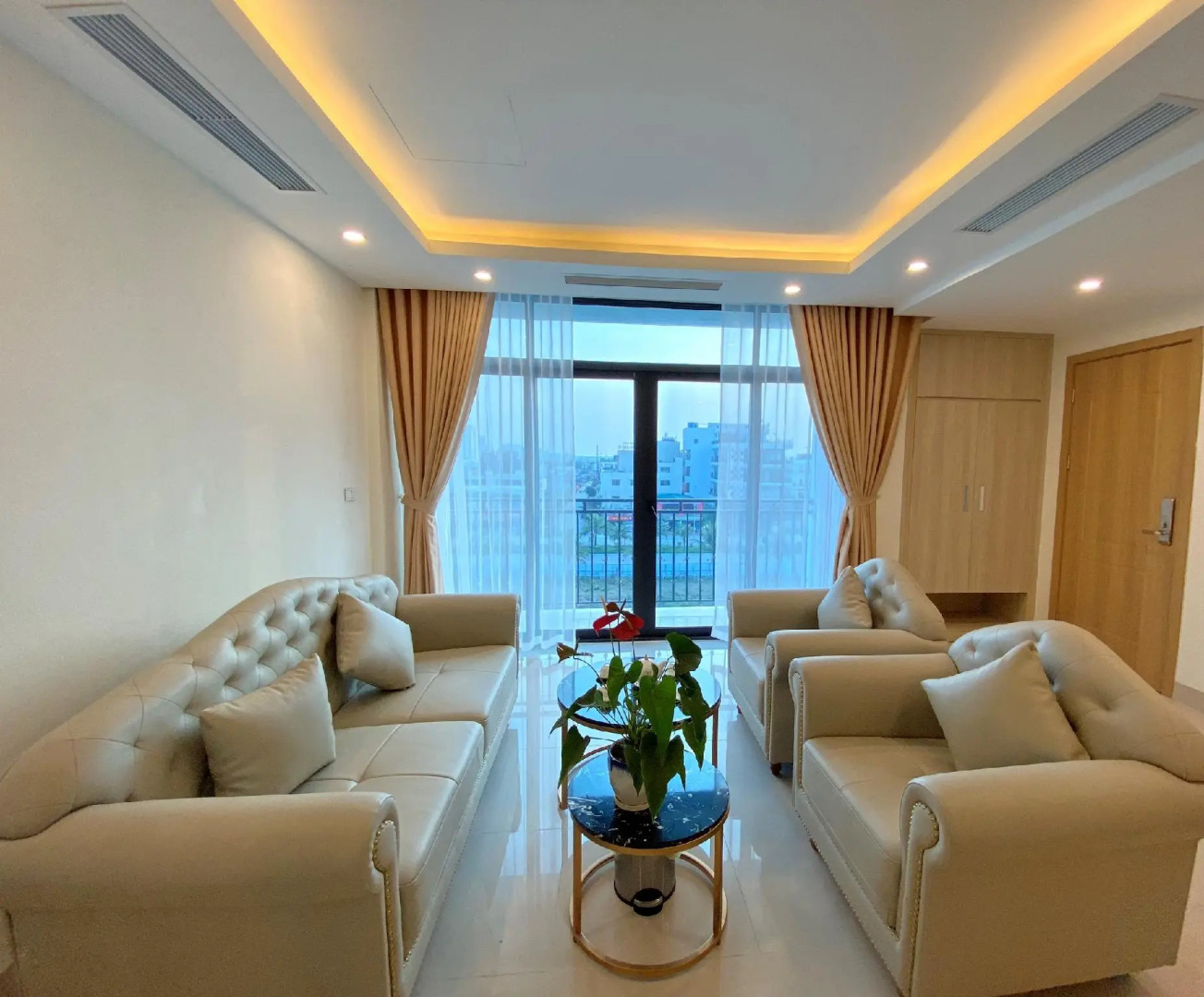 NB Hoang Gia 1 Hotel