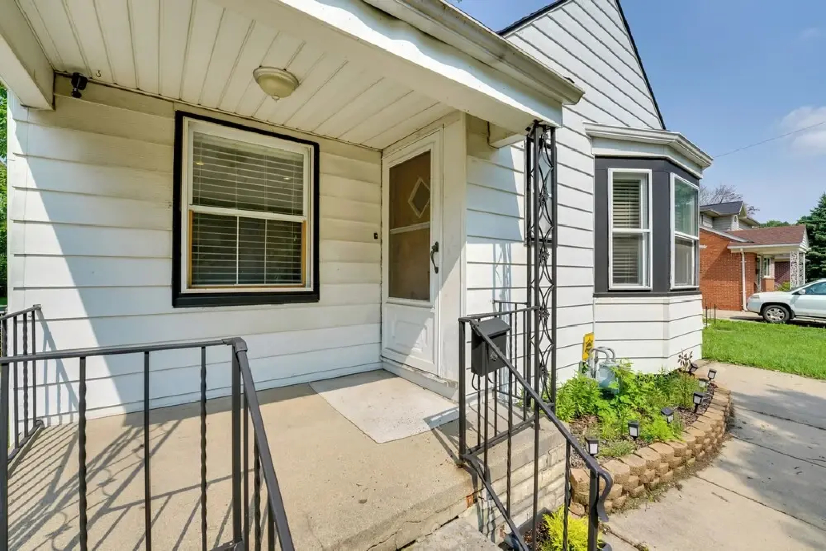 Pet-friendly Dearborn Home < 2 Mi to Downtown!