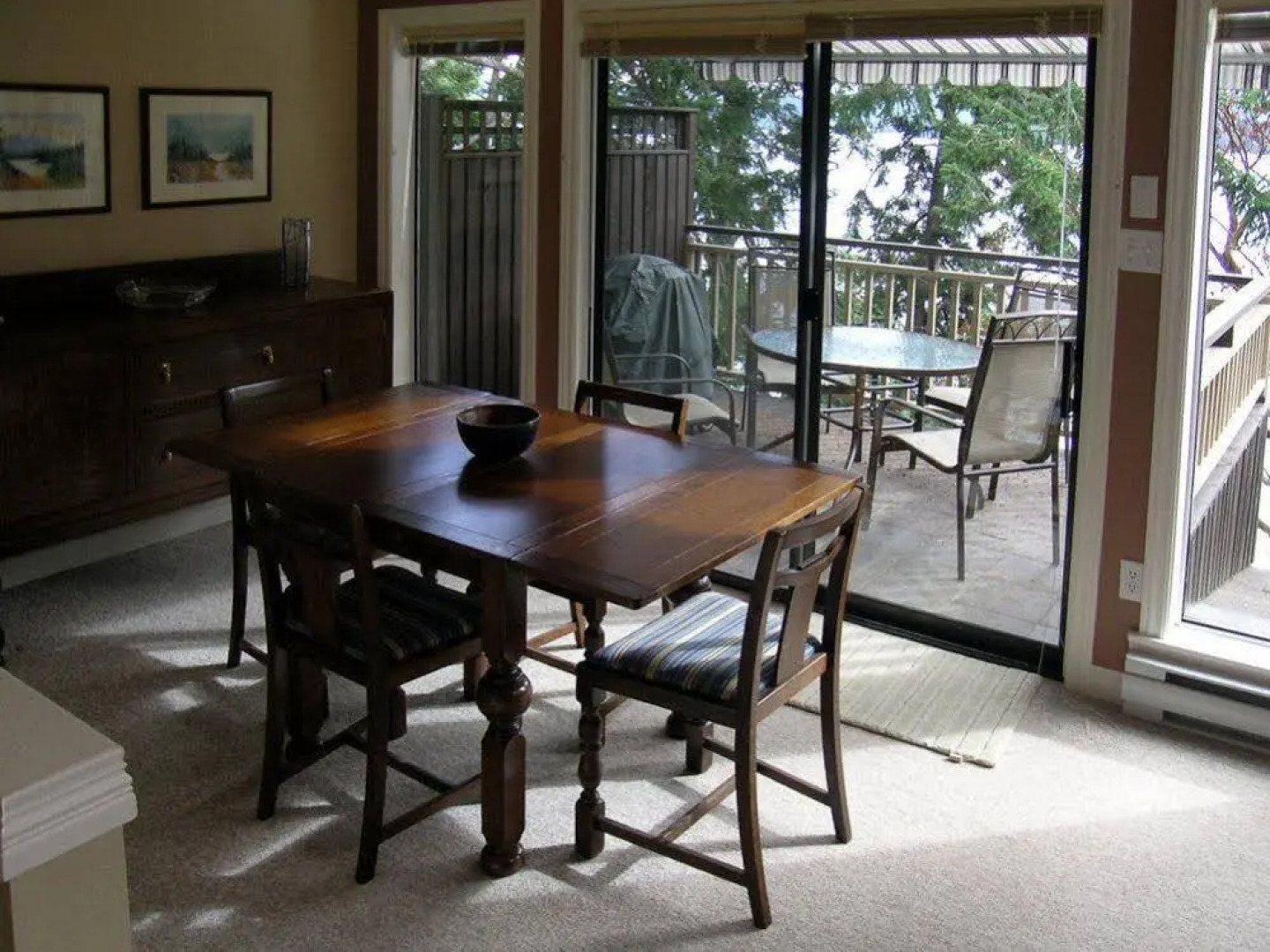 Madrona Cottage by BC Island Vacation Homes