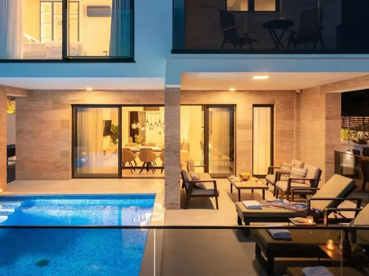 Luxury Villa With Swimming Pool and Sauna