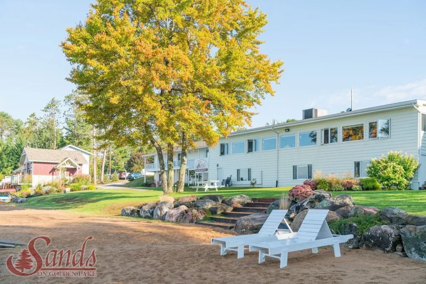 Sands on Golden Lake