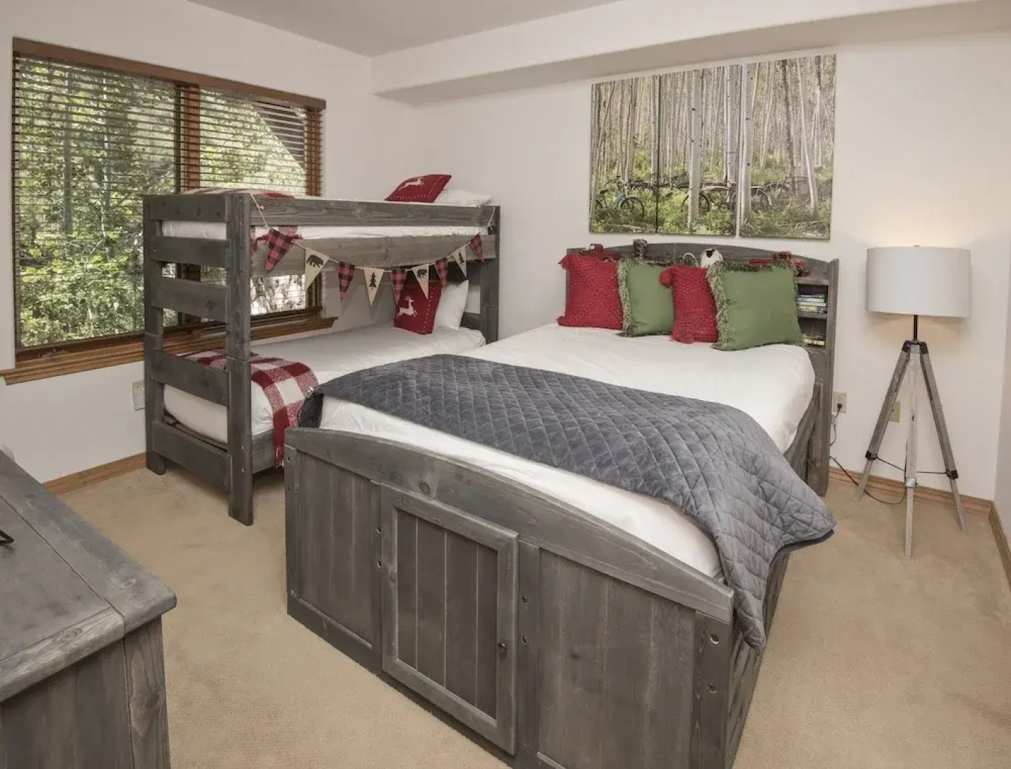 Aspenwood #207 2 Bedroom Condo by RedAwning