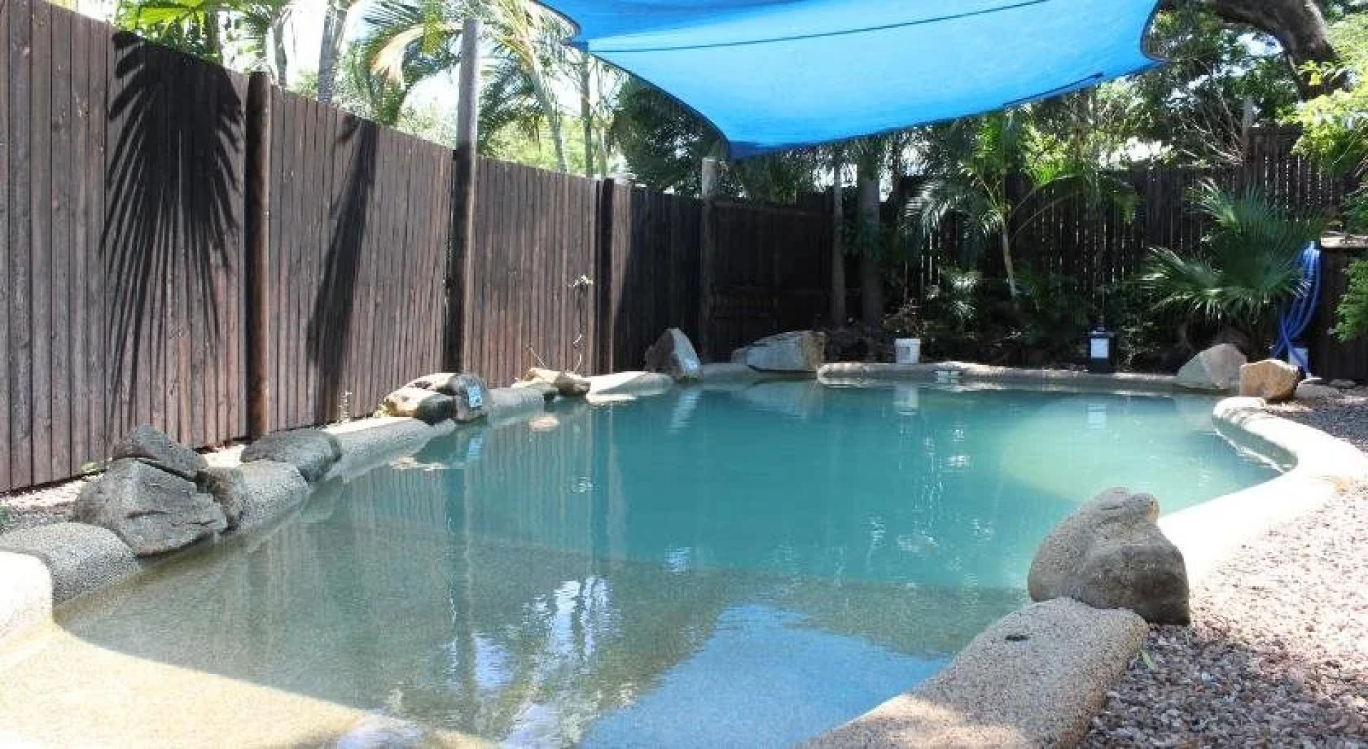 Cooktown Motel and Pams Place Hostel