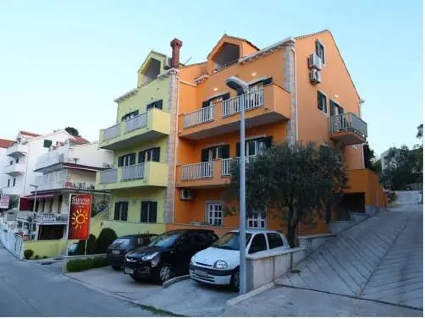 Sunrise Apartments