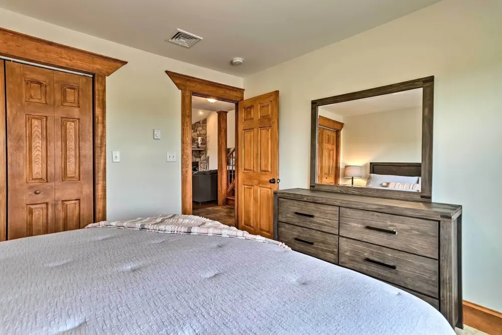 Retreat W/game Room & Deck, 1 Mi to Camelback