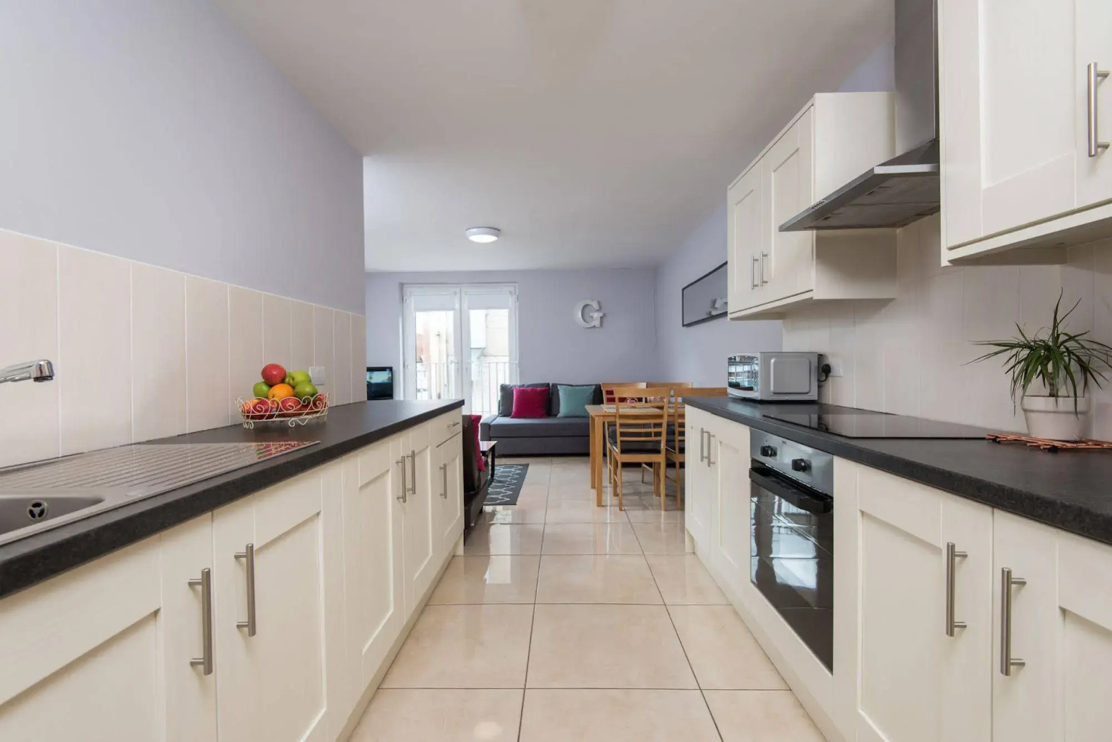 Giant Serviced Apartments