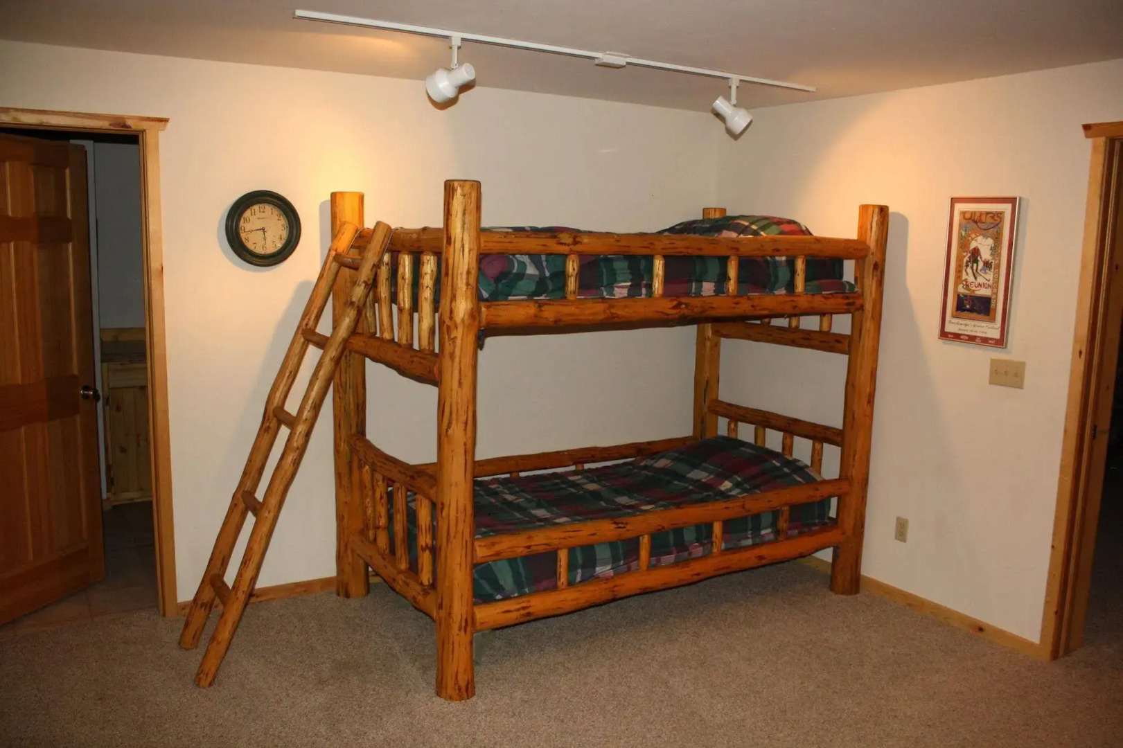 Rocky Ridge Chalet By Peak Property