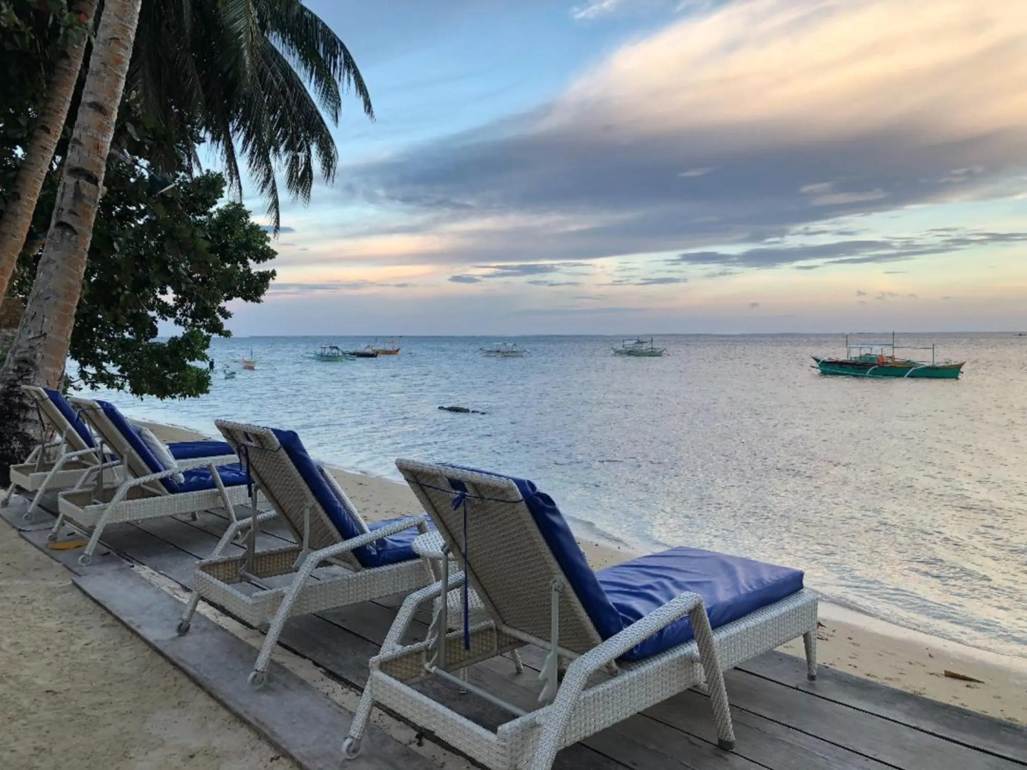 Cherinicole Beach Resort