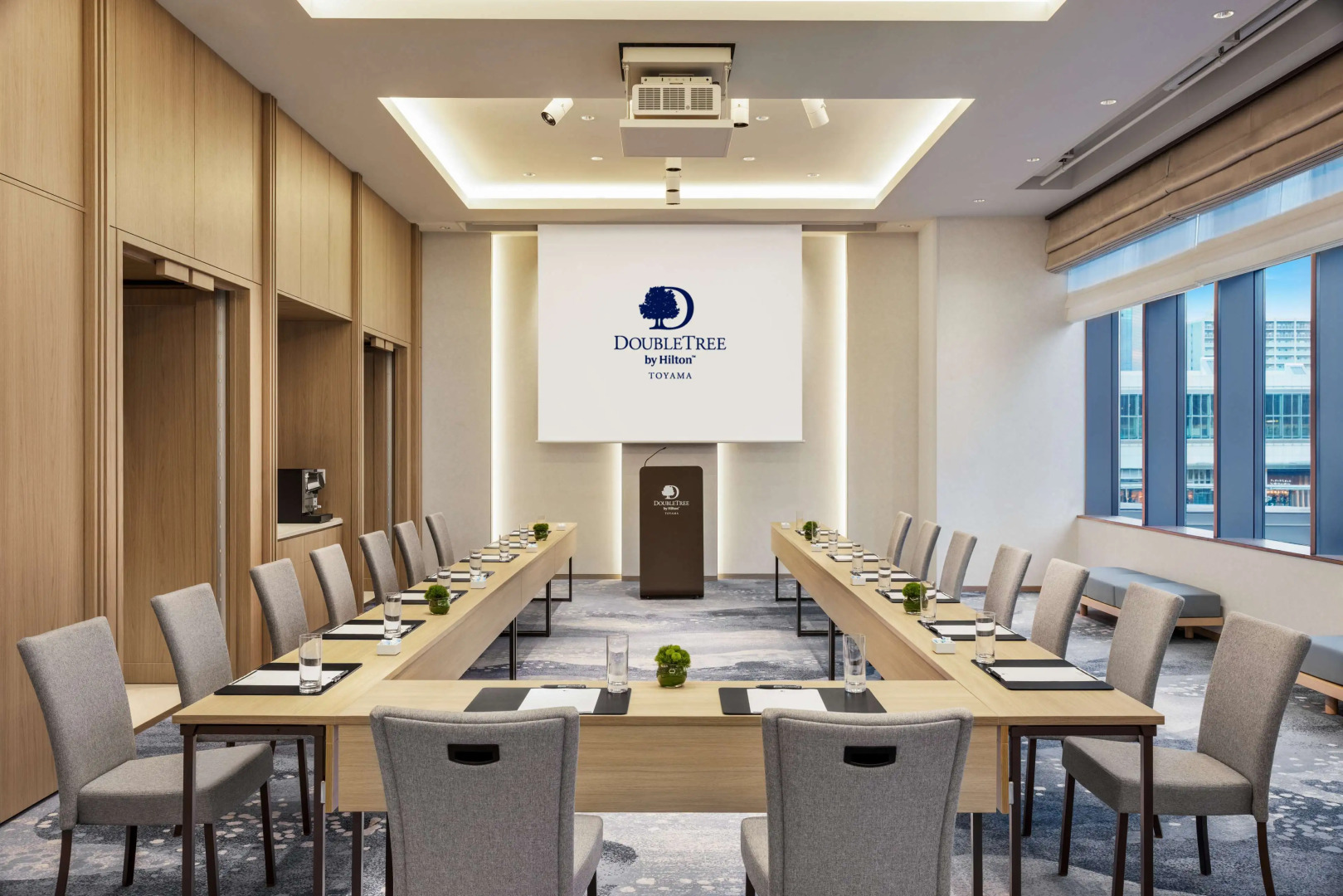 DoubleTree by Hilton Toyama